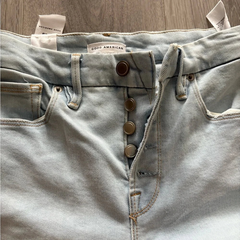 Good American High Rise Light Wash Jeans Good Legs Crop - Picture 3 of 7